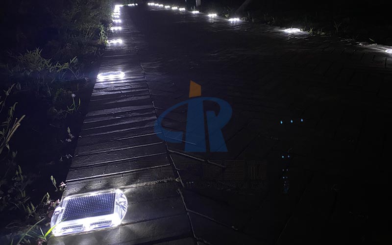 Plastic LED Solar Stud Lights For Bike Path